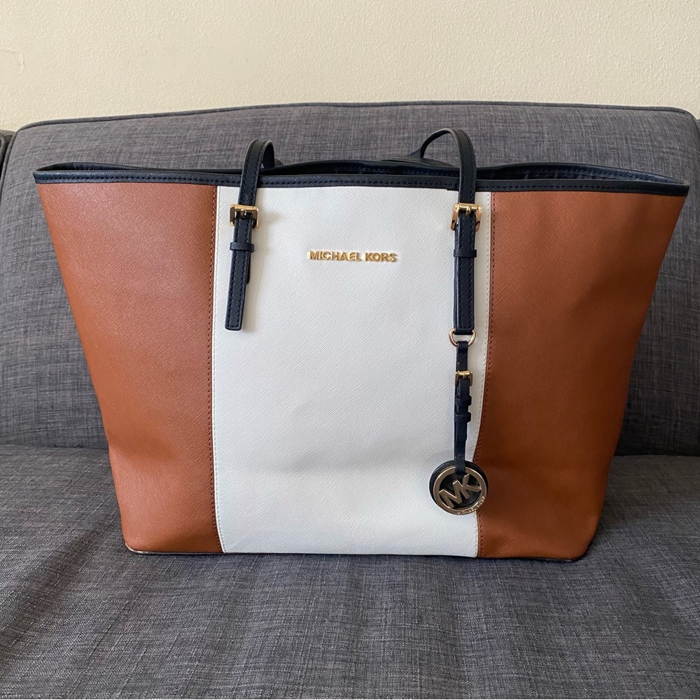 Michael Kors Caryall Tote